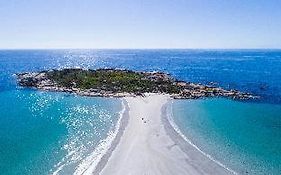 Diamond Island Resort, Restaurant & Bar And Penguin Show